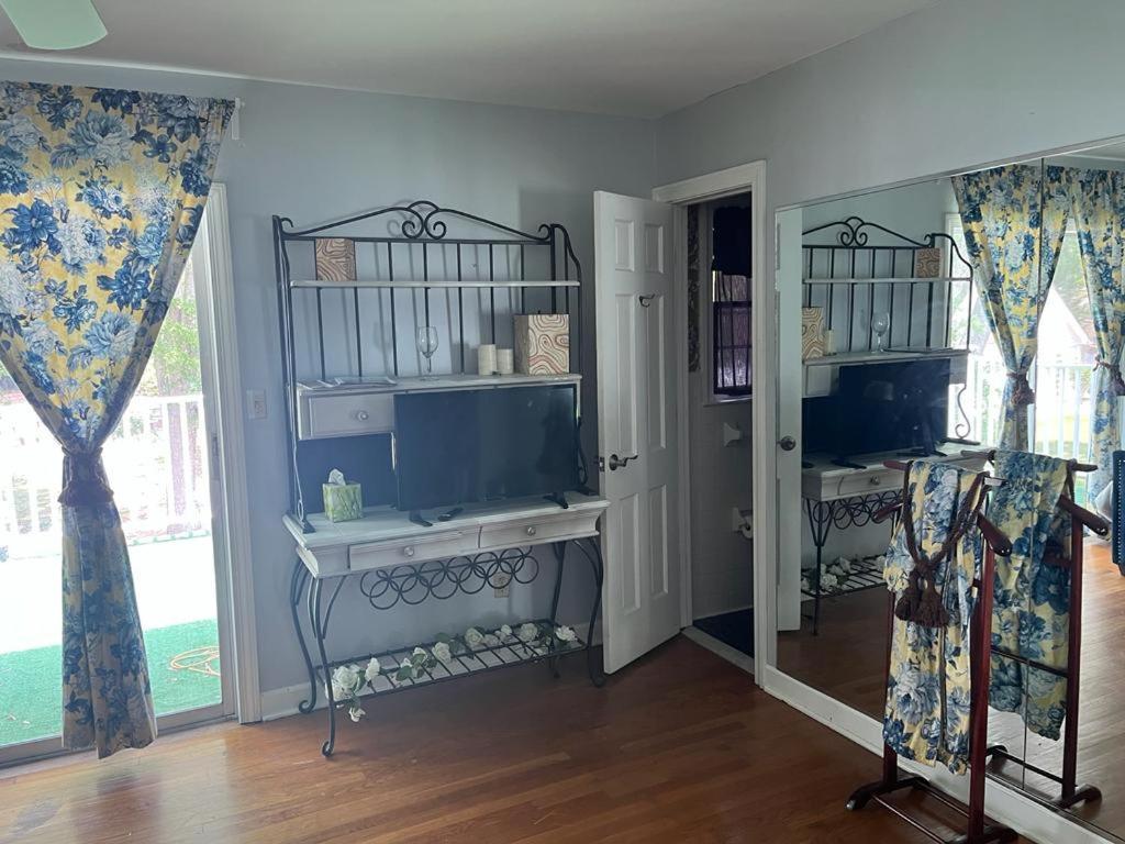 Bed and breakfast Georgia Palms & Gardens 4*